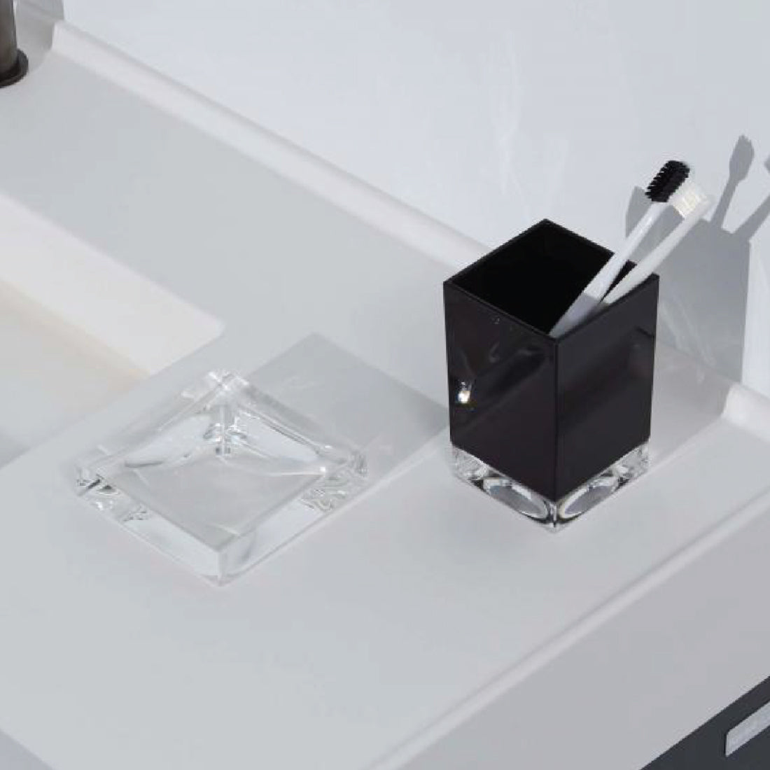 Vaso y Jabonera Boxy de Kartell